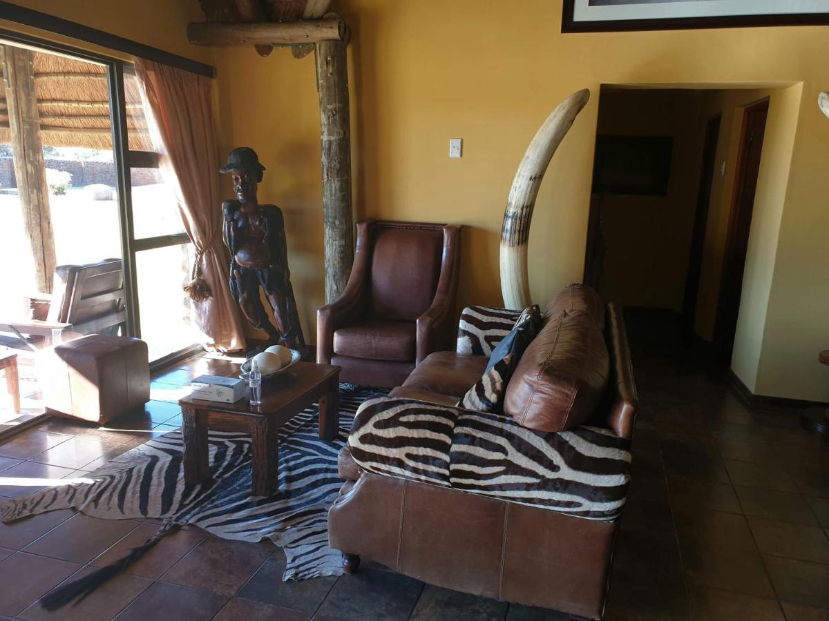 Wag N Bietjie Bush Lodge Heuningneskloof Exteriör bild