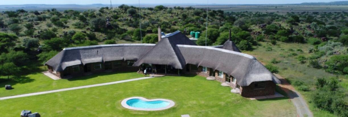 Wag N Bietjie Bush Lodge Heuningneskloof Exteriör bild