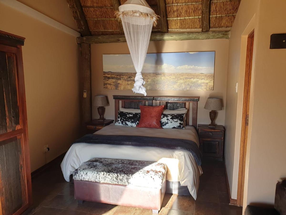 Wag N Bietjie Bush Lodge Heuningneskloof Exteriör bild